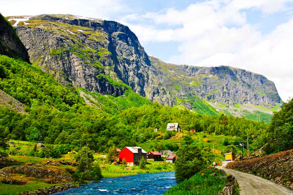 1500x1000_foto_fiordes_da_noruega_15-1024×683