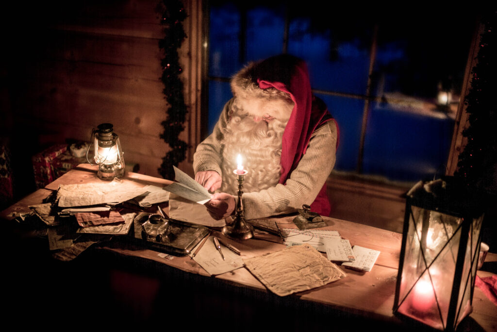 O escritório do Papai Noel - Visit Finland