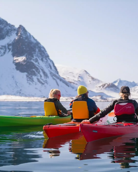 hotel-nusfjord-kayaking-noruega-snapinst
