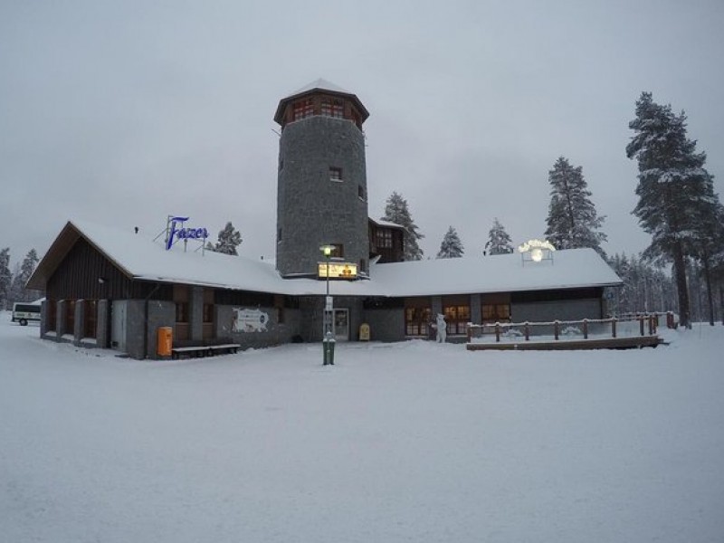 Fonte: https://www.viator.com/tours/Rovaniemi/Trip-to-Ranua-Wildlife-Park-Ranua-Zoo/d22130-109059P2