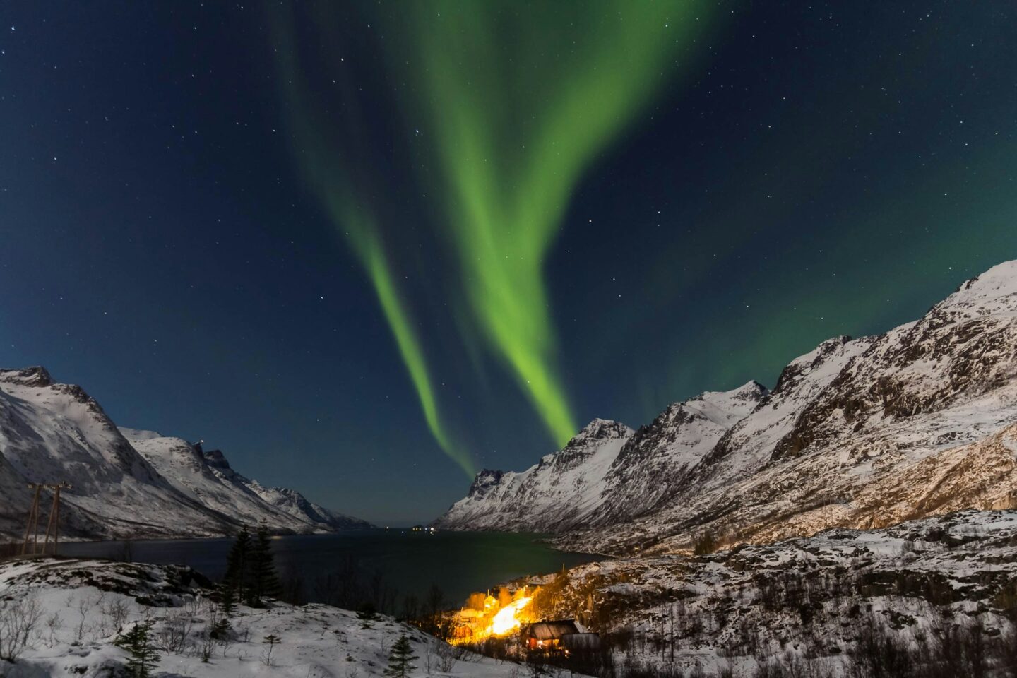 ersfjord-tromso-tromso-noruega-bjorn-are-with-andreassen-okgyv1lljsq-unsplash