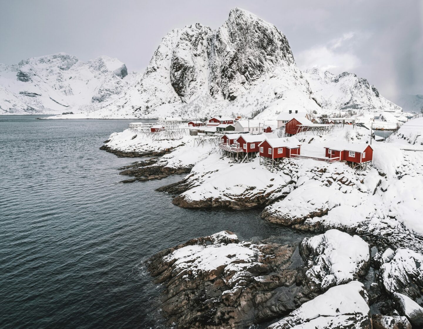 lofoten-hamnoy-noruega-federico-di-dio-photography-bciunrur5sa-unsplash