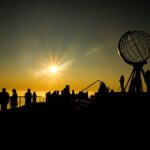 noruega-sol-da-meia-noite-nordkapp-midnight-sun-scaled-3