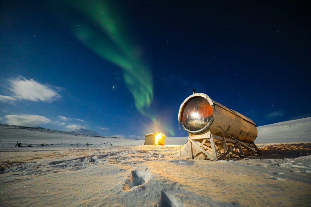 svalbard-aurora-boreal-dylan-shaw-m0yirwzr3ny-unsplash