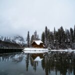 Canadá – Cabana no Lago Esmeralda – inverno