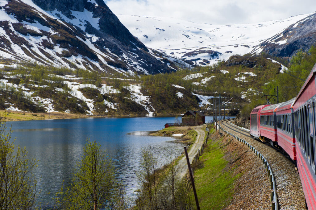 Train from Oslo to Bergen