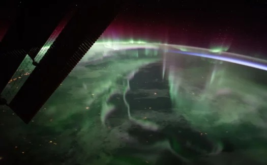 Aurora Boreal ocorre em qual camada da atmosfera?