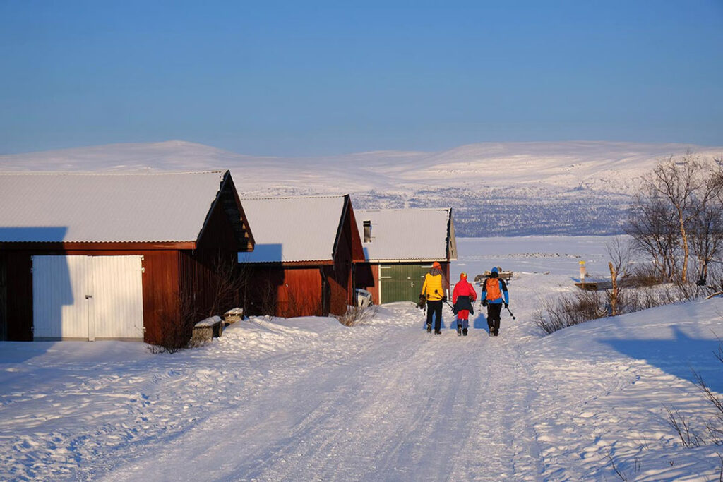Paisagem congelada na região de Abiko e Kiruna